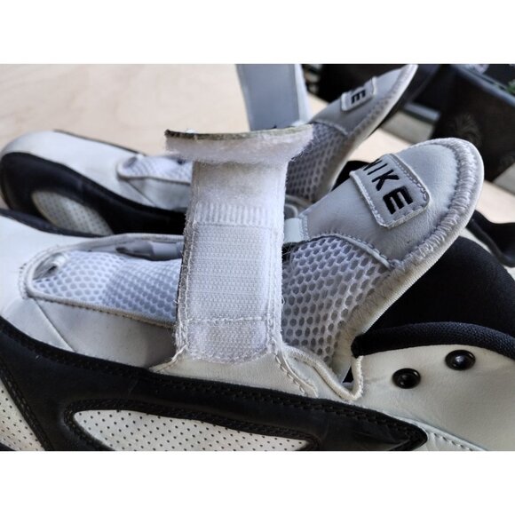 Nike White & Black Soccer Cleats  Mens Size 14 main image 7